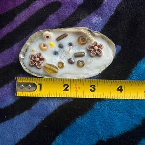 Shell Candle with Assorted Beads